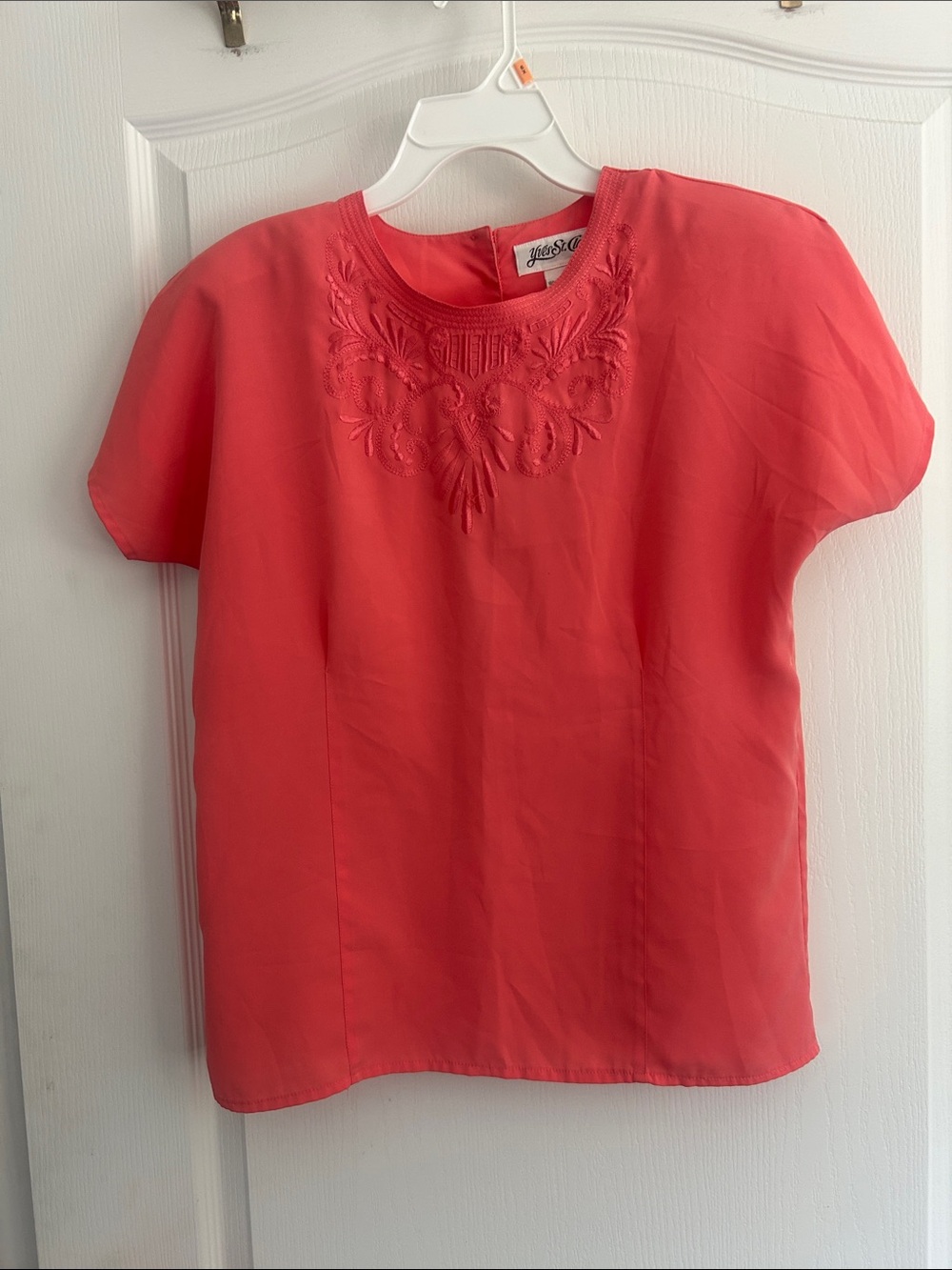 Vintage Yves St. Clair Coral Embroidered Neck Blouse size 10